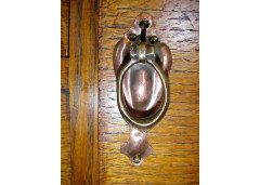 George Walton. A Glasgow School oak sideboard - Thumbnail 5