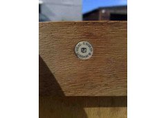 Heals of London. A Cotswold style oak 2 door dwarf cupboard - Thumbnail 6