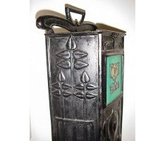 Talwin Morris. A cast iron stickstand - Thumbnail 2