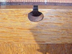 A well designed good quality Arts and Crafts oak settle - Thumbnail 4