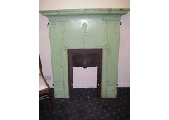 An Arts and Crafts Glasgow Style cast iron fireplace - Thumbnail 1