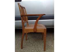 Edward Barnsley. A super quality pair of Cotswold style oak armchair - Thumbnail 9