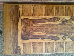 Gordon Russell. A figured yew wood coffee table - Thumbnail 5