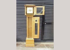 Robert Mouseman Thompson. A rare oak longcase clock - Thumbnail 6