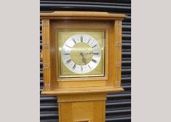 Robert Mouseman Thompson. A rare oak longcase clock - Thumbnail 7