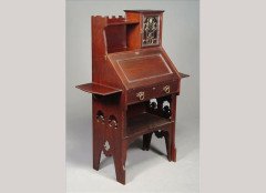 Shapland and Petter. An Arts and Crafts mahogany small bureau - Thumbnail 1