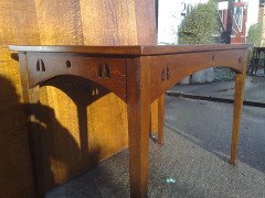 E A Taylor for Wylie and Lochhead. A top quality Glasgow School Arts and Crafts quarter sawn oak oblong table - Thumbnail 5