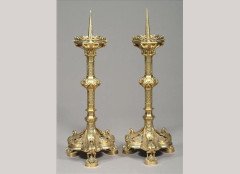 William Burgess (manner). A pair of Gothic Revival brass tall pricket candlesticks - Thumbnail 1