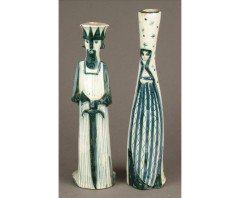David Sharp for Rye Pottery. A pair of chessmen candlesticks - Thumbnail 1