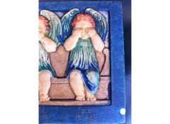 A Compton's pottery wall plaque - Thumbnail 5