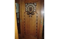 Heals of London. An oak Arts and Crafts wardrobe - Thumbnail 3