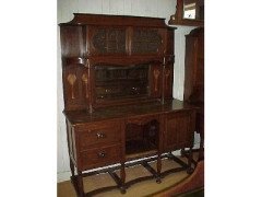 Goodhall, Lambs and Heighway. A Glasgow School Arts and Crafts oak treble wardrobe in the manner of M H Baillie Scott - Thumbnail 10
