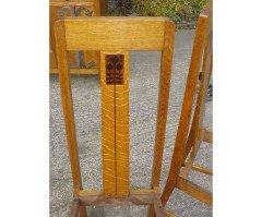 Goodhall, Lambs and Heighway. A Glasgow School Arts and Crafts oak treble wardrobe in the manner of M H Baillie Scott - Thumbnail 16