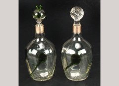 Arthur Cook. A pair of Arts and Crafts silver mounted clear and green glass decanters and stoppers - Thumbnail 1