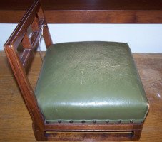 Thomas Jeckyll for Gillows. An important pair of Anglo-Japanese stools - Thumbnail 5