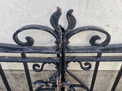 Henry Barton & Co. A rare pair of Arts & Crafts Master Craftsman's hand forged gate - Thumbnail 14