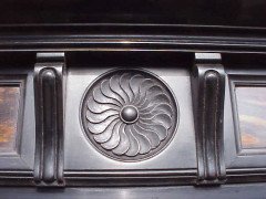 W J Estall (possibly). An ebonised Anglo-Japanese cabinet of supreme quality with Amboyna serving area - Thumbnail 7