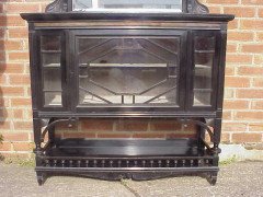W J Estall (possibly). An ebonised Anglo-Japanese cabinet of supreme quality with Amboyna serving area - Thumbnail 14