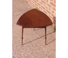 Liberty and Co (attributed). A mahogany triform occasional table in the style of E W Godwin - Thumbnail 3