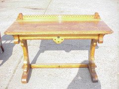 Charles Bevan. A well designed architectual oak Gothic Revival side table - Thumbnail 1