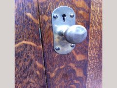 M H Baillie Scott (attributed). An Arts and Crafts single wardrobe - Thumbnail 8