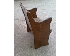An unusual Arts and Crafts little oak settle - Thumbnail 3