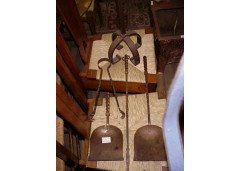 Birmingham Guild of Handicraft. A superb quality made set of Arts and Crafts fire utensils - Thumbnail 2
