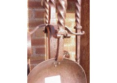Birmingham Guild of Handicraft. A superb quality made set of Arts and Crafts fire utensils - Thumbnail 3