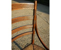 Robert Edis for Jackson and Graham. A Gothic Revival oak chair - Thumbnail 3
