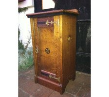 Lambs of Manchester. A near pair of superior quality Aesthetic Movement bedside cabinets. - Thumbnail 17
