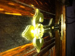 Lambs of Manchester. A near pair of superior quality Aesthetic Movement bedside cabinets. - Thumbnail 24