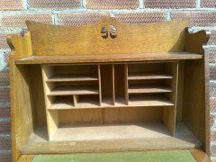 A Good Quality Arts and Crafts Oak Bureau Bookcase - Thumbnail 4