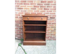Liberty and Co. An Arts and Crafts oak adjustable bookcase - Thumbnail 1