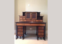 Thomas Jeckyll for C Hindley and Sons. A fine and rare walnut desk in the Anglo-Japanese style #2 - Thumbnail 1
