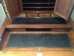 Thomas Jeckyll for C Hindley and Sons. A fine and rare walnut desk in the Anglo-Japanese style #2 - Thumbnail 14
