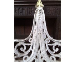 Coalbrookdale. A rare cast iron double back to back garden seat - Thumbnail 5