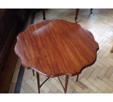 Morris and Co. A rare fine quality side table with shaped top and six legs - Thumbnail 4
