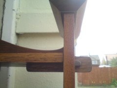 Wylie and Lochhead. An Arts and Crafts oak adjustable bookcase - Thumbnail 5