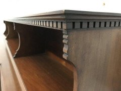 George Jack for Morris and Co. A super quality breakfront walnut open bookcase - Thumbnail 5