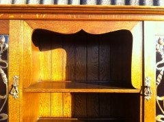 Shapland and Petter (attributed). A good Arts and Crafts oak bookcase - Thumbnail 3