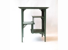 An Anglo-Japanese sidetable - Thumbnail 2