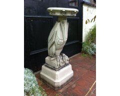 A rare set of stoneware garden ornaments and matching bird bath - Thumbnail 2