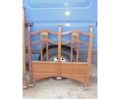 Shapland and Petter. An Arts and Crafts mahogany 3' single bed - Thumbnail 3
