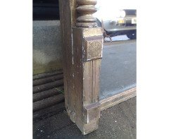 A large Gothic Revival gilt and incised mirror - Thumbnail 20