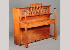 Walter Cave for Bechstein. An oak piano with an overstrung upright underdamper action - Thumbnail 1