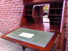 Shapland and Petter. A fine Arts and Crafts bureau bookcase - Thumbnail 5